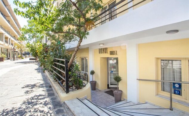 Royal Apart Hotel