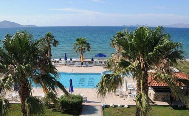 Irina Beach Hotel
