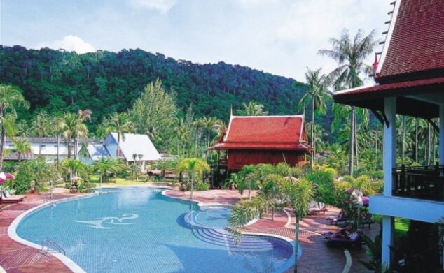 Royal Lanta Resort and Spa
