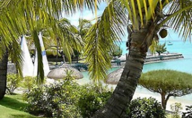 Coral Azur Beach Resort