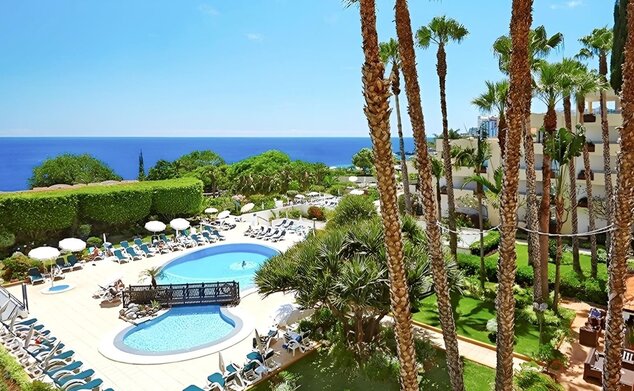 Eden Mar Suite Hotel