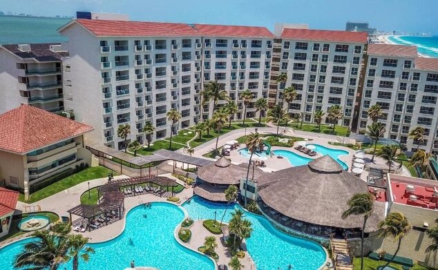 Hotel Emporio Cancun