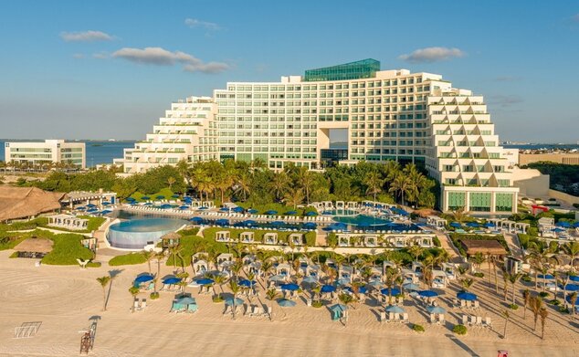 Live Aqua Beach Resort Cancun