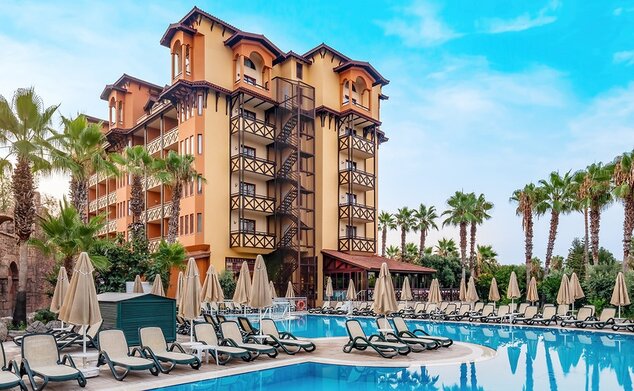 Villa Side Hotel