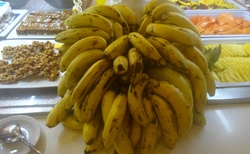 banány stále byli ráno v poledne večer v rrestauraci u jídla