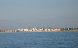 Pohled na Katerini Paralia od moře