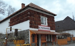 Maďarsko - Tihani - Paprikový dům