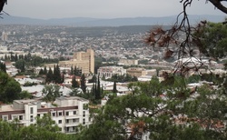 Tbilisi pohled shora na část města