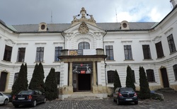 Maďarsko - Veszprém Vár - Arcibiskupský palác