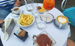 Benátky - Caffè Aurora na Piazza San Marco