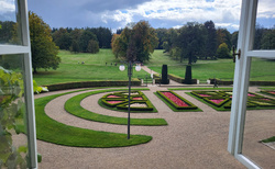 Zámek Lány a zámecký park