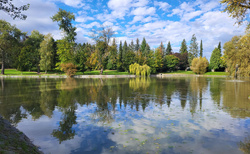 Zámek Lány a zámecký park