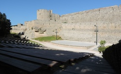 Rhodos - Old Town - Středověký příkop - divadlo