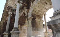 Antalya Hadrian Kale Kapisi