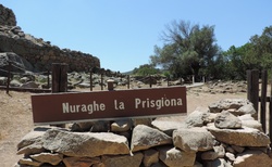 Arzachena - Parco Archeologico - Nuraghe la Prisgiona