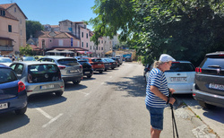 Split - parking na Livanjska cesta