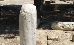 Paphos - raně křesťanská Bazilika  sv. Pavla - pilíř bičování sv. Pavla