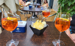 Benátky - Bar Accademia - Aperol Spritz