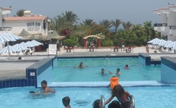 bazén hotelu Sand Beach