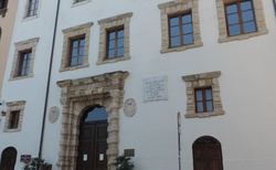 Sassari - Piazza Tola - Palazzo Manca di Usini