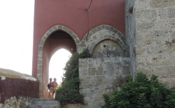 Rhodos _ Old Town - příchod k Hodinové věži