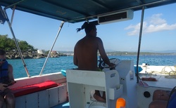 A plujeme kolem pobřeží Dominikánské republiky