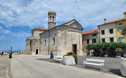 Piran Prešernovo nabrežje - Cerkev Marije Zdravja