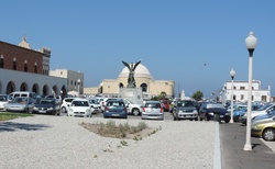Rhodos - pevnost u Guvernérského paláce