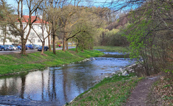 Rožnov pod Radhoštěm - Bečva k cestě k Rožnovským pivním lázním