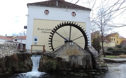 Maďarsko - Tapolca - vodní mlýn - Malom Tó