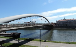 Krakov - Kazimierz - most přes Vislu Kladka Ojca Bernatka