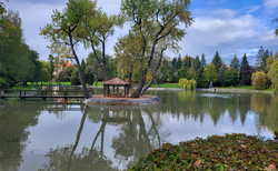 Zámek Lány a zámecký park