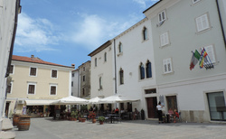 Izola