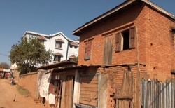 Antsirabe - manufaktura na zpracování rohů zebu