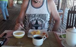 Snídaně na Palmarium Beach