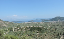 Zátoka Nidri panoramata od Lefkasovy kešky