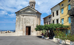 Piran Prešernovo nabrežje - Cerkev Marije Zdravja