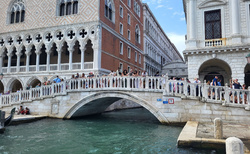 Benátky - Ponte della Paglia a Ponte dei Sospiri