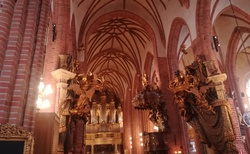 Korunovační katedrála