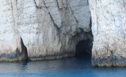 Paxos-skalní jeskyně
