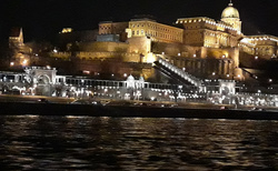 Budapešť - večerní plavba po Dunaji