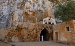 Katholiko monastery