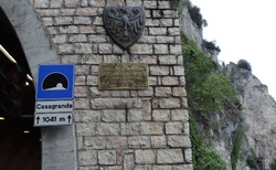 Lago di Garda - stará cesta