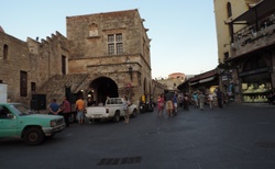 Rhodos _ Old Town - náměstí Hyppokratovo