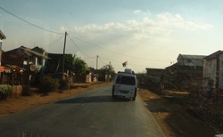 Cesta z Tany do Antsirabe - převoz nebožtíka