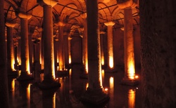 Baziliková cisterna Yerebatan Sarayi