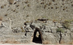 Rhodos - Old Town - Středověký příkop u St. Athanasios gate
